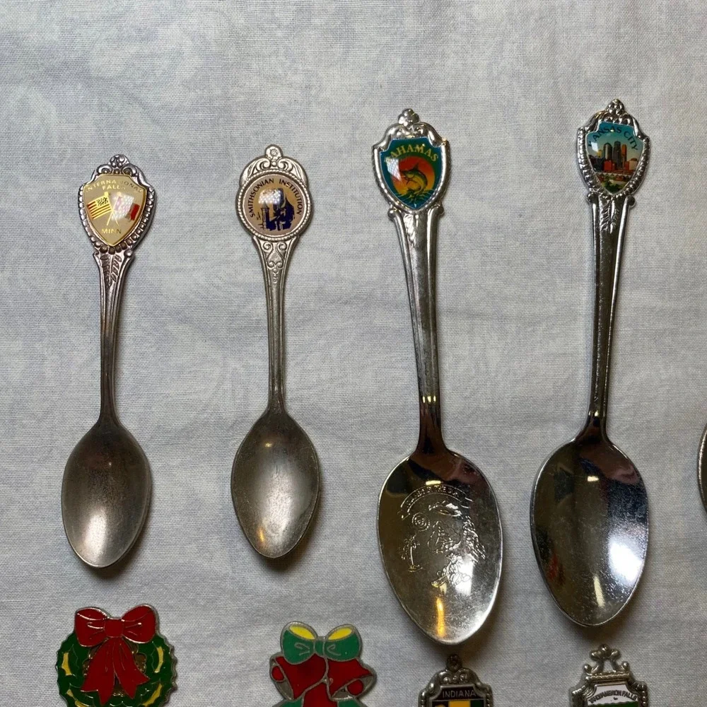 Vintage Souvenir Spoon Lot 14 Pc Enamel Travel Aruba SF‎ LA Niagara Falls